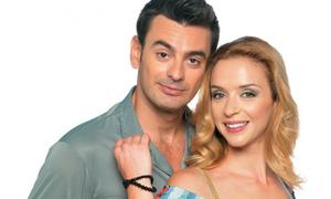 http://www.tlife.gr/files/Image/MEDIA/MAIOS11/resized/Dafni-Nikolas_h_300_182.jpg