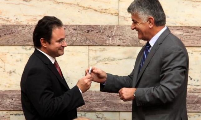 Δύσκολο προβλέπεται το 2011. Κατατέθηκε σήμερα ο προϋπολογισμός