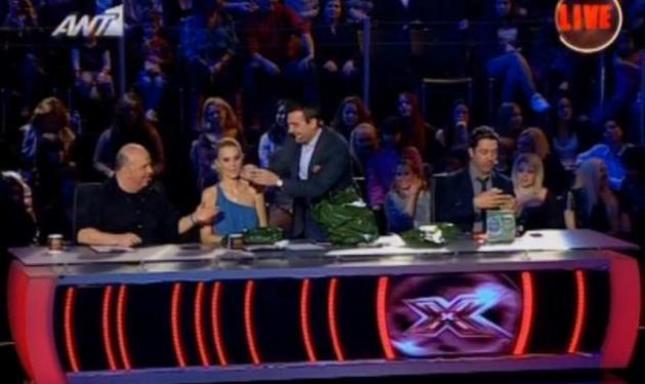 Τα δώρα του Λεβέντη στους κριτές του X-Factor!