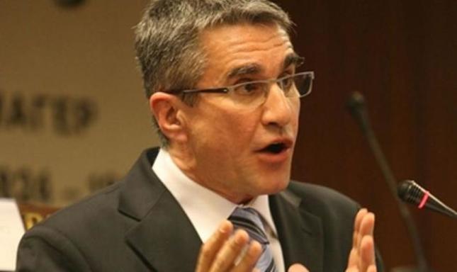 Η κατσάδα Παπανδρέου και η εφαρμογή του νόμου για το κάπνισμα!