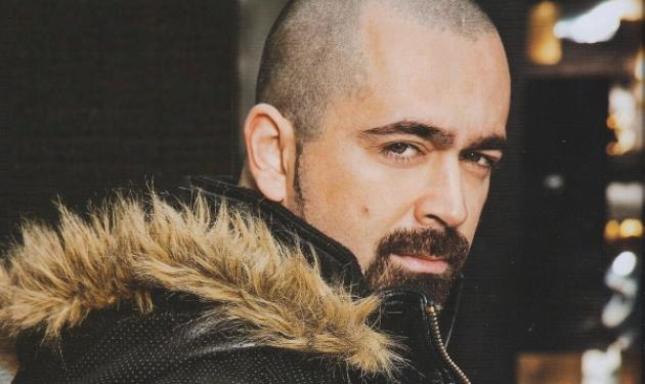 Ράπερ Bo: Έκανα ντους σε σπίτια φίλων μου!