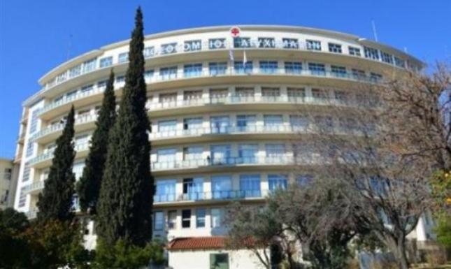 Στην εντατική πρώην παίκτης reality! Tι λέει στο TLIFE ο γιος του;