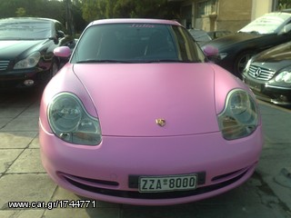 car1 Η διάσημη ροζ porsche της Τζούλιας στις μικρές αγγελίες! Γιατί την πουλάει;
