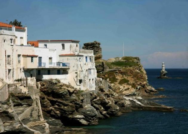 Άνδρος: Νέα στοιχεία για τη δολοφονία του 89χρονου - ''Δένει'' το έγκλημα η αστυνομία
