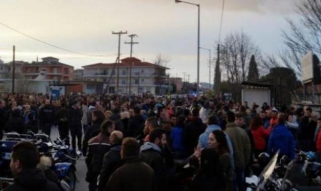 Συμφοιτητές Βαγγέλη Γιακουμάκη: Βλέπαμε να σπάζουν την πόρτα και να φωνάζουν: Δολοφόνοι!