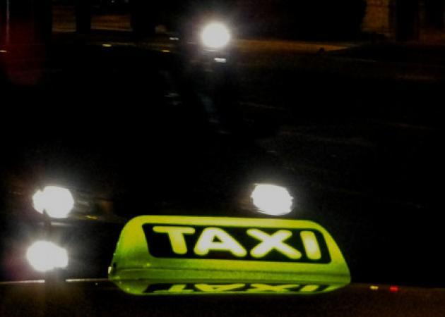 Χαμός στην Κρήτη! Γερμανός τουρίστας σε ταξιτζή: Δεν σε πληρώνω γιατί χρωστάτε στη χώρα μου!