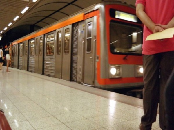48ωρη απεργία στα μέσα μαζικής μεταφοράς κατά του πολυνομοσχεδίου