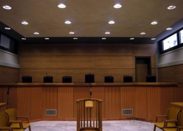 Ισόβια στον δολοφόνο που έκοψε με μπαλτά τα γεννητικά όργανα συγχωριανού του
