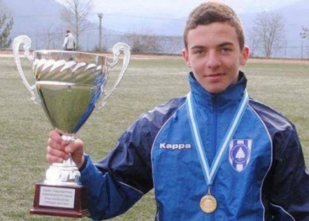 Έχασε τη μάχη ο 17χρονος Γιώργος - Θρήνος στο Καρπενήσι