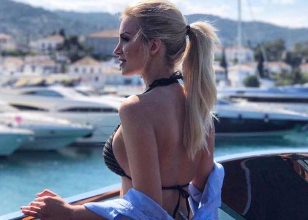 Κατερίνα Καινούργιου: Μαγικές στιγμές στις Σπέτσες [pics[