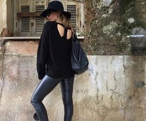Δέσποινα Βανδή: Βόλτες με άψογο στυλ!
