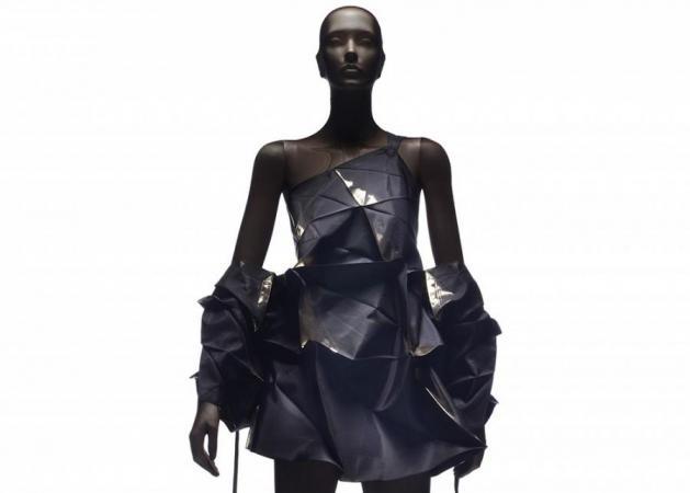 Issey Miyake: Κέρδισε το βραβείο Designs of the Year της χρονιάς!