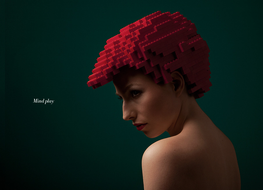 src=/files/Image/BEAUTY/2012/BEAUTY_NEWS/JULY/26_7/lego-wig-for-fashion-2.jpg