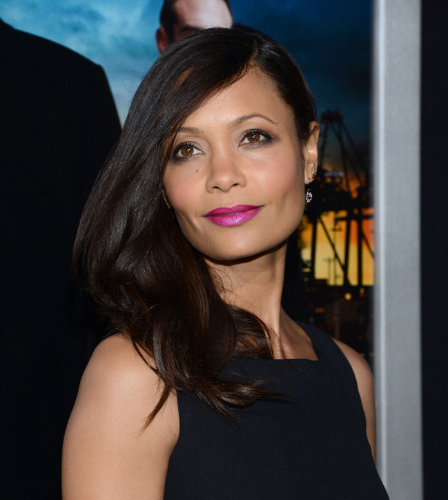 src=/files/Image/BEAUTY/2013/BEAUTY_NEWS/MARCH/28_3/thandie_newton.jpg