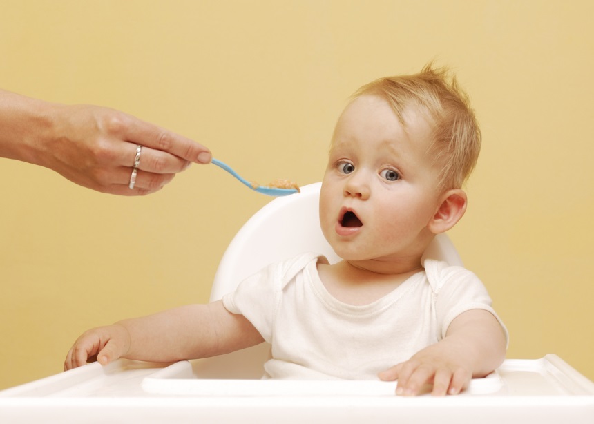 Βρεφικές τροφές: Γιατί είναι προτιμότερο να φτιάξεις μόνη σου τα γεύματα για το μωρό σου