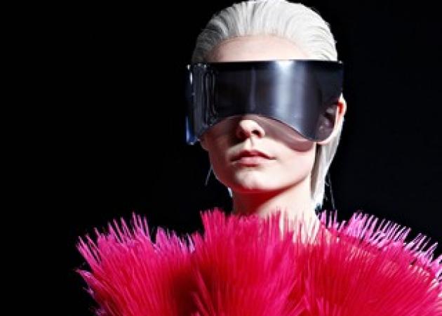 Ποιός είναι ο λόγος που ο οίκος McQueen δεν θα παρουσιάσει haute couture;