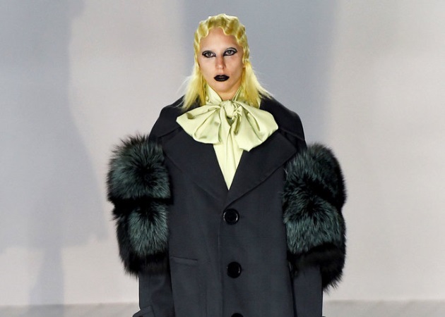 Η Lady Gaga περπάτησε στο runway του Marc Jacobs στη NYFW!