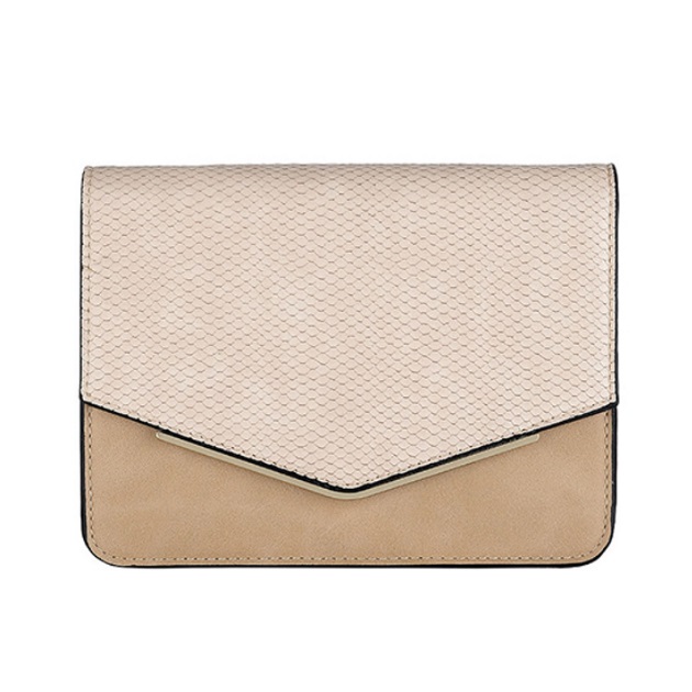 11 | Clutch Achilleas Accessories