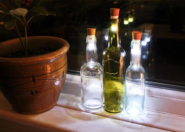 Απίθανη ιδέα για να μετατρέψεις τα μπουκάλια σου σε φωτιστικά!