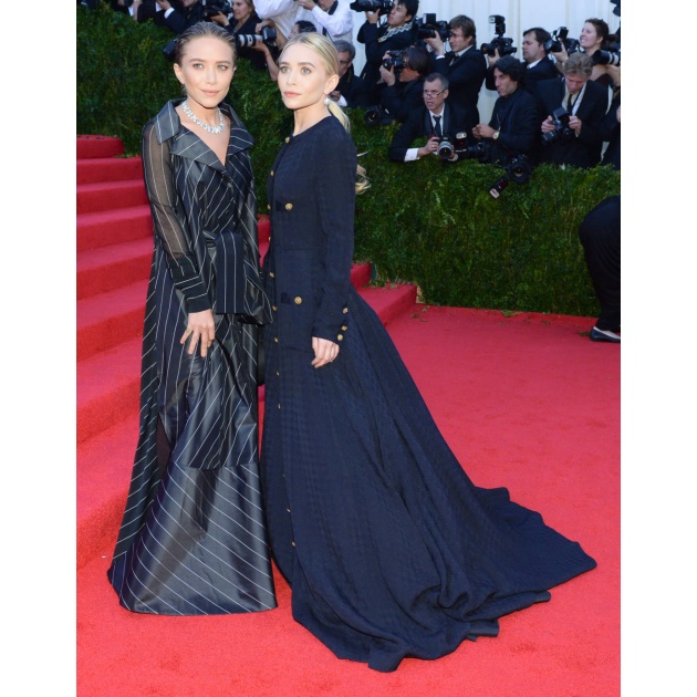 4 | Mary-Kate & Ashley Olsen