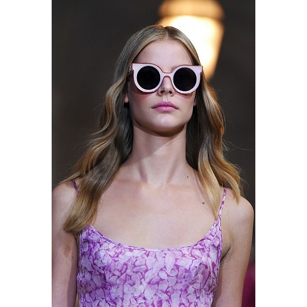 21 | Carolina Herrera