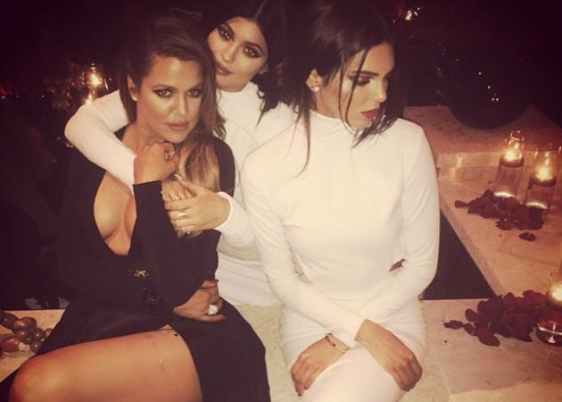 Το πιο-sexy-δεν-γίνεται σημείο να βάλεις flash tattoo σύμφωνα με τις Kardashian- Jenner!