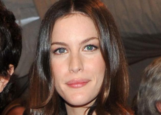 WOW! H Liv Tyler με κοντά μαλλιά! Δες το νέο της look εδώ.