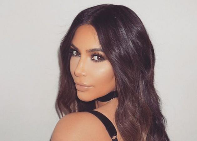 Kim Kardashian: τα προϊόντα για το πρωινό μαικιγιάζ της κοστίζουν δύο φορές το ενοίκιό σου!