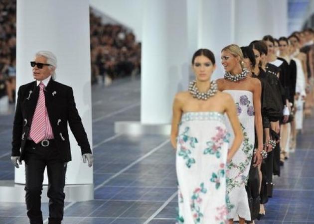 O Karl Lagerfeld μιλάει για τη συλλογή Chanel Άνοιξη- Καλοκαίρι 2013!