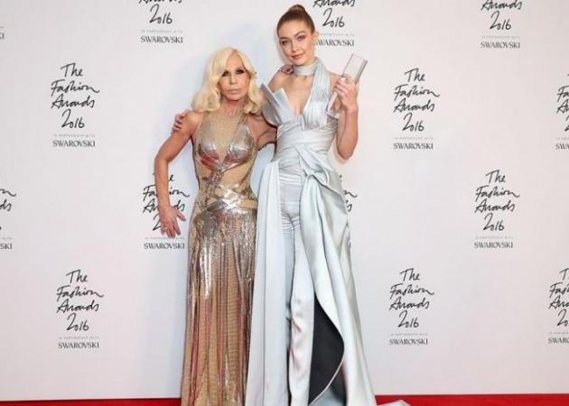 Fashion Awards 2016: Οι νικητές τις βραδιάς και οι καλύτερες red carpet εμφανίσεις!