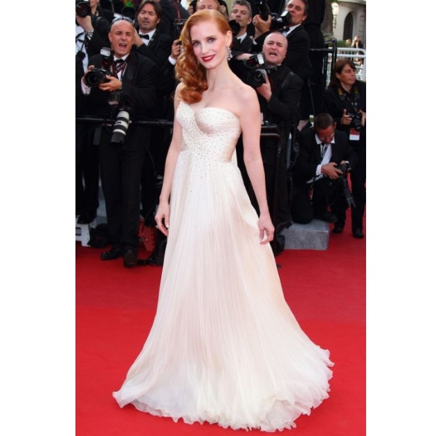 16 | Η Jessica Chastain με Armani Prive το 2012