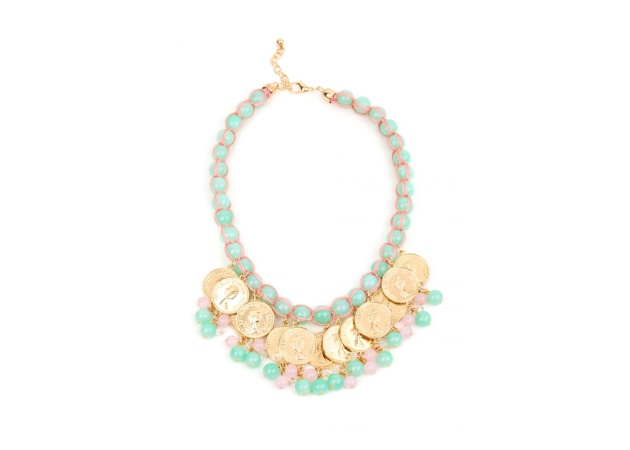 Statement necklace: Δώσε ενδιαφέρον στο look σου!