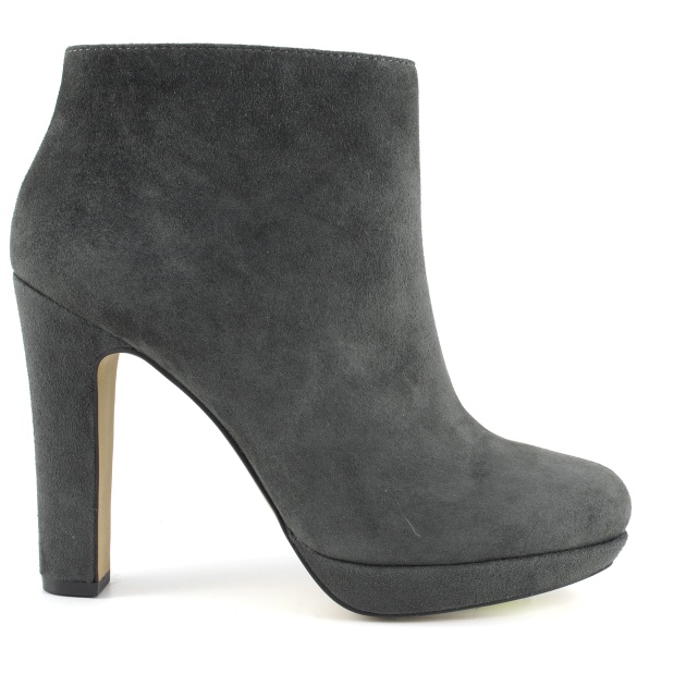 3 | Ankle boots Haralas € 34