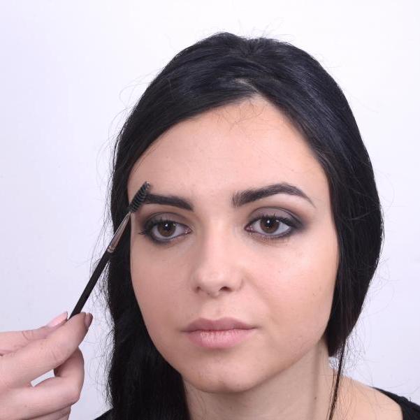 8 | Make up: βήμα 4