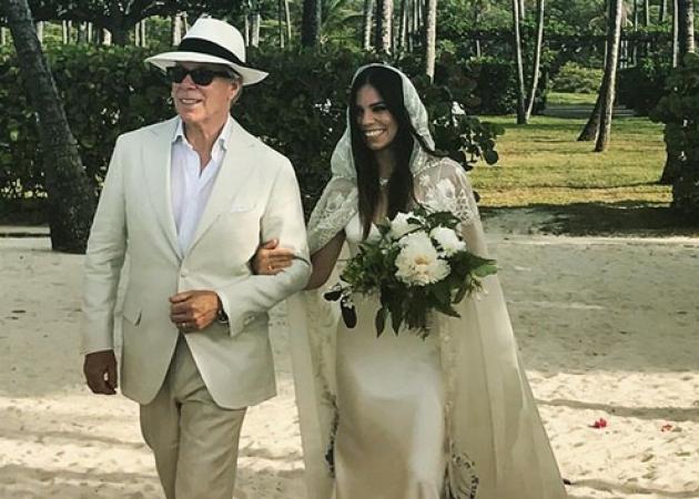 Tommy Hilfiger: Το εντυπωσιακό bohemian νυφικό που σχεδίασε για το γάμο της κόρης του