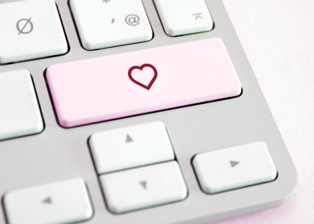 Μπορούν τα social media να επηρεάσουν τη σεξουαλική μας ζωή; 5 DO’S & DON’TS
