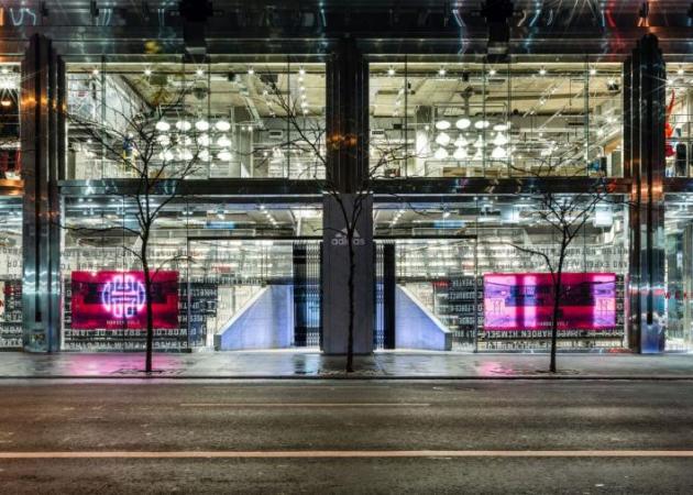 Η adidas γιόρτασε το άνοιγμα του νέου της Flagship Store στη Νέα Υόρκη