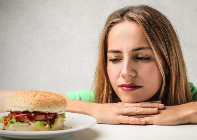 Άγχος και διατροφική συμπεριφορά! Καλύτερα να μασάς… ή μήπως όχι;