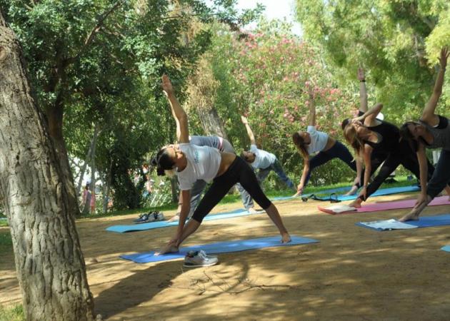 Yoga στο γραφείο!