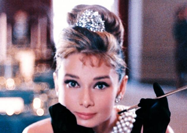 Τα ρούχα της Audrey Hepburn βγαίνουν σε δημοπρασία