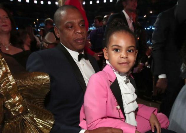 Really? Η κόρη της Beyonce με φόρεμα που κοστίζει 9,000 δολάρια