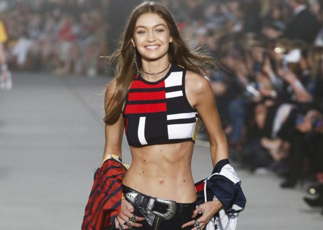 Tommy Hilfiger X Gigi: Διάσημα μοντέλα και επίτιμοι καλεσμένοι στο νέο show του οίκου