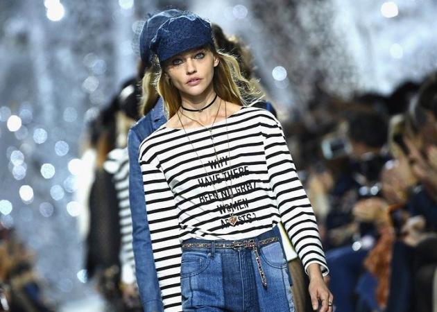 Το νέο slogan t-shirt του Dior δεν εννοεί αυτό που νομίζεις!