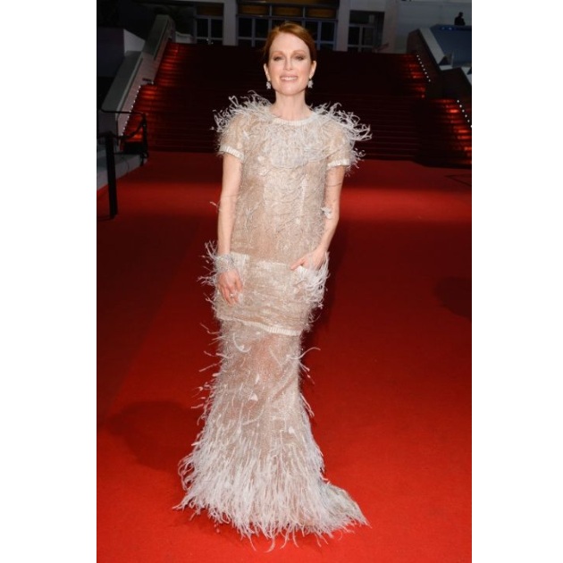 22 | Η Julianna Moore με Chanel Haute Couture το 2014