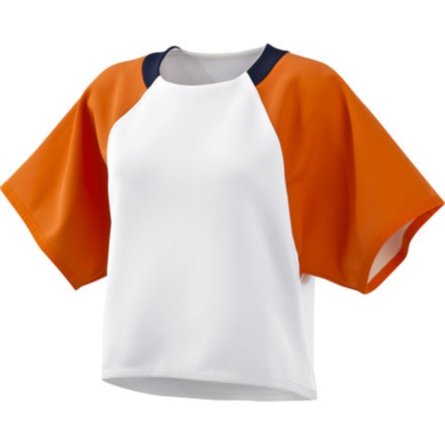 4 | Top adidas by Stella McCartney € 130