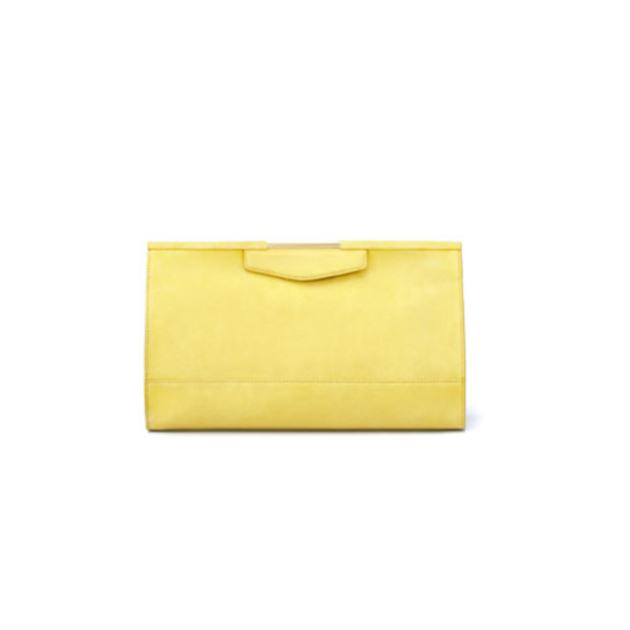 3 | Clutch Zara