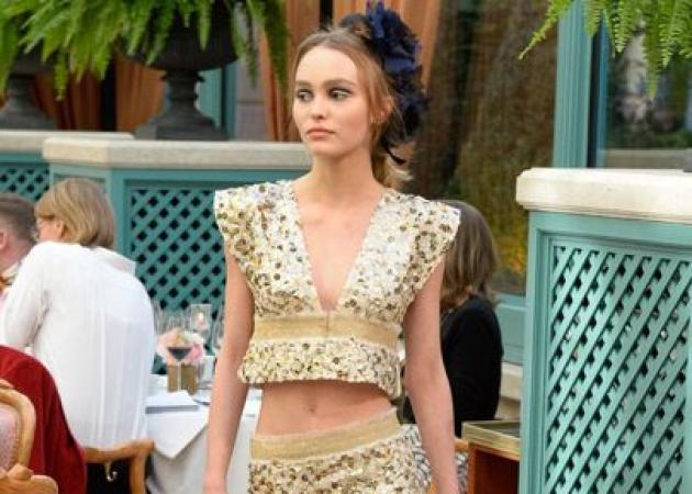 Chanel Pre Fall 2017: Τα looks που είδαμε στο catwalk της νέας συλλογής του οίκου