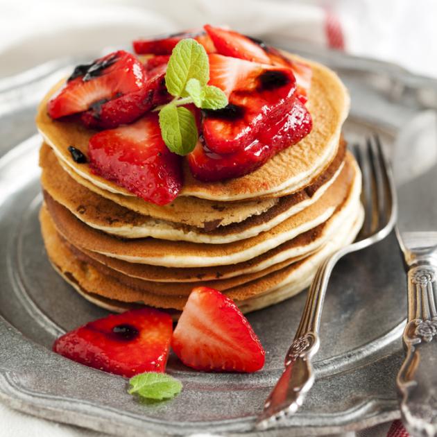 Pancakes με φράουλες
