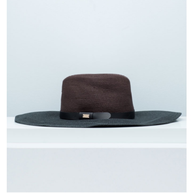 3 | Καπέλο uterque.com