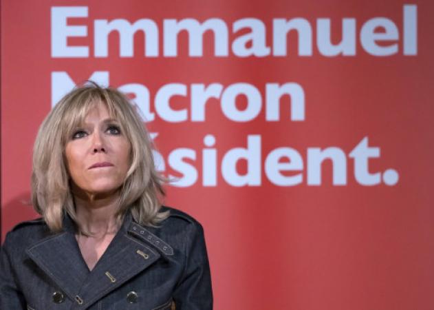 Μπριζίτ Τρονιέ: Αποθεώνεται για το στυλ και το κορμί της – Έχει 7 εγγόνια [pis]